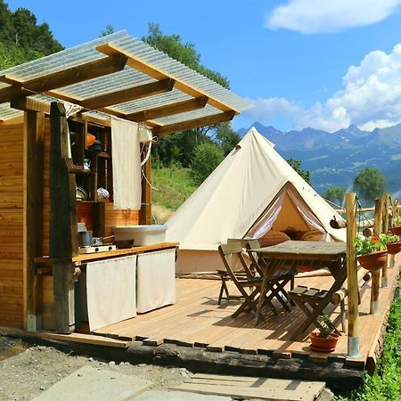 Отель Glamping La Cascina D'Orleans Сен-Пьер Экстерьер фото