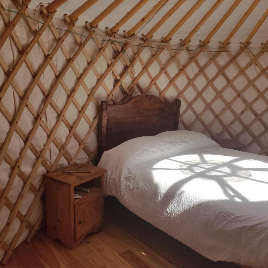 Отель Glamping La Cascina D'Orleans Сен-Пьер Экстерьер фото